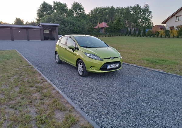 Ford Fiesta cena 22950 przebieg: 169500, rok produkcji 2012 z Staszów małe 497
